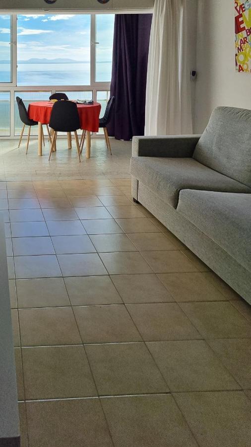 Apartamento Meda Chica Apartment โรเซส ภายนอก รูปภาพ