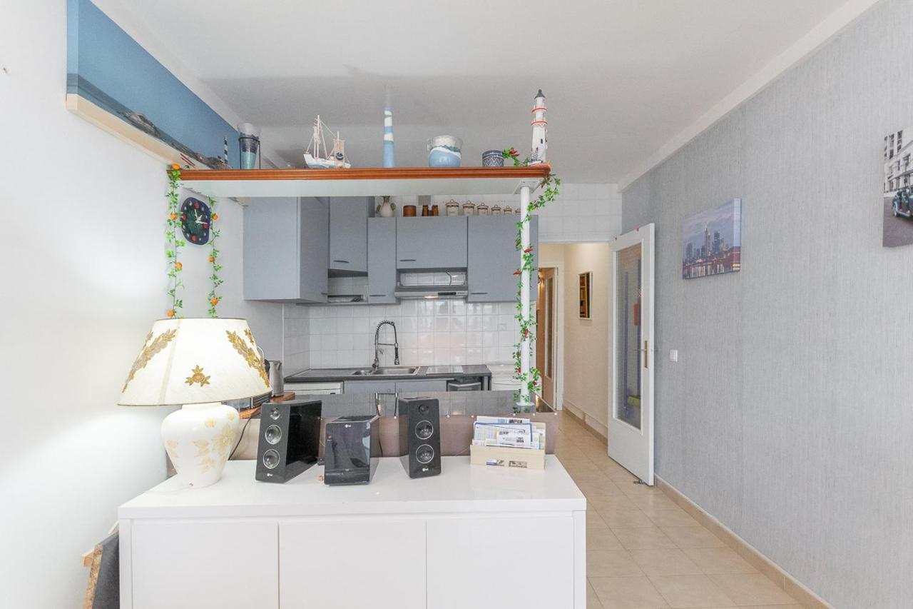 Apartamento Meda Chica Apartment โรเซส ภายนอก รูปภาพ